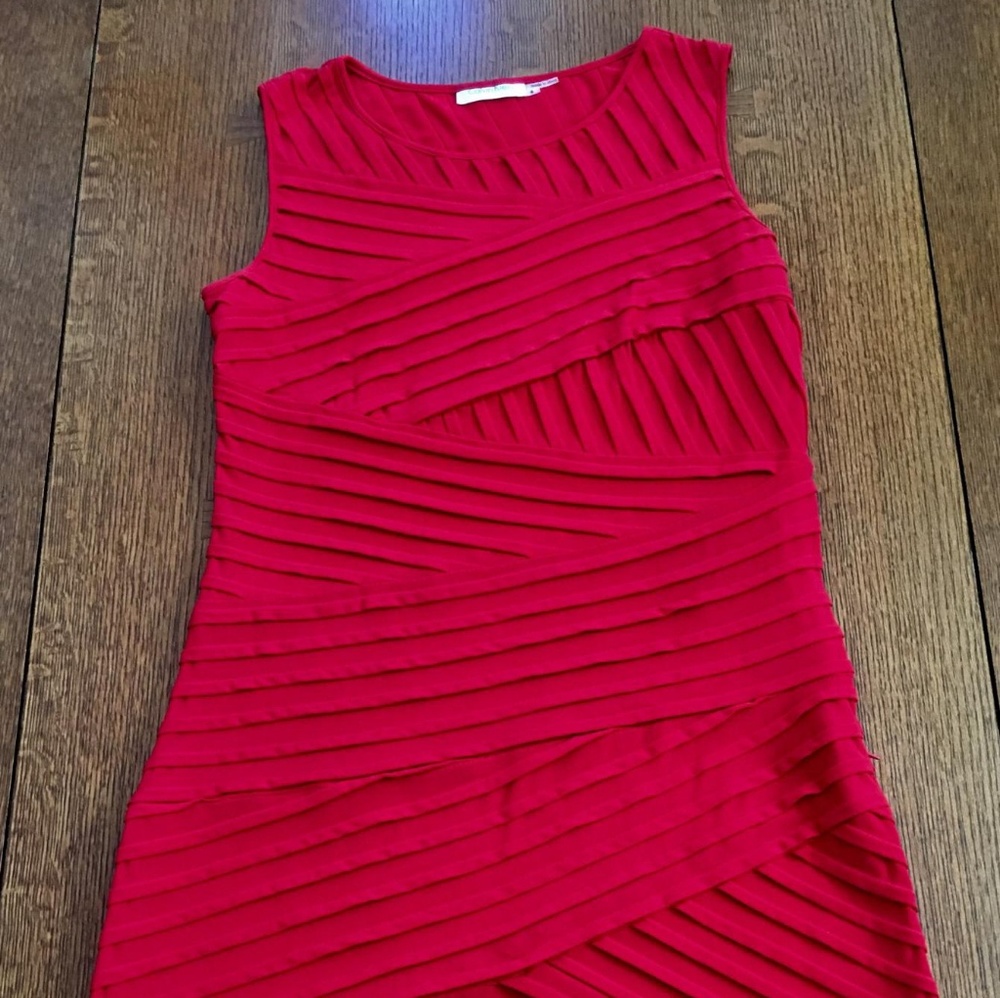 Clavin Klein S 4 Red Sheath dress Tiered Ruffle